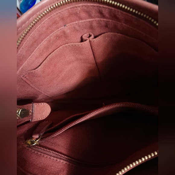 - Frye crossbody. Boho! Euc. - Picture 3 of 8